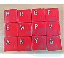 Набір кубиків з англійськими буквами універсального дизайну